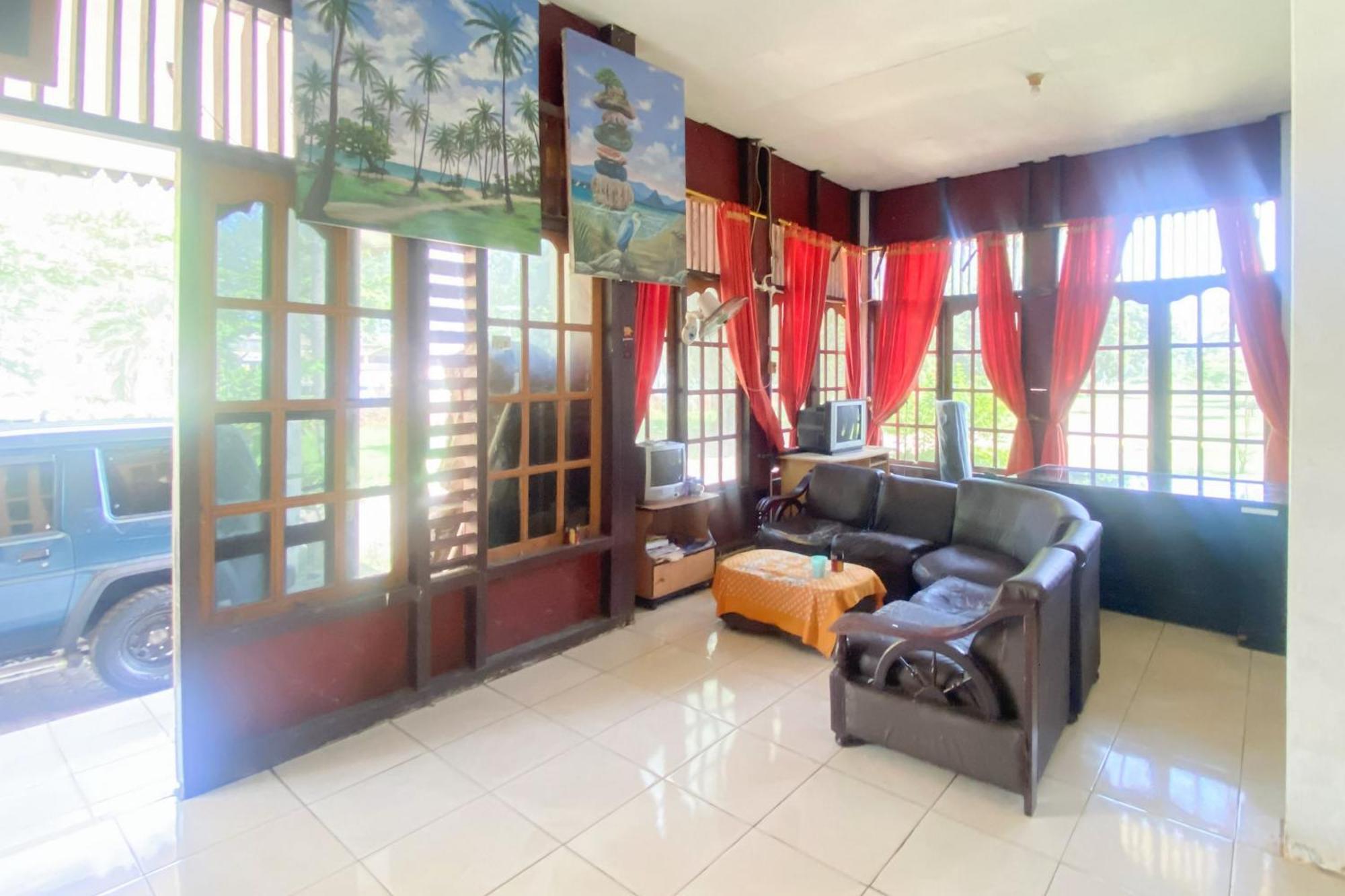 Hotel Pantai Panjang Bengkulu Redpartner Exterior photo